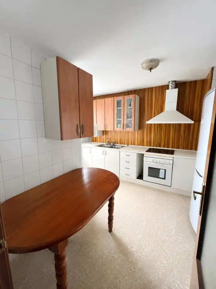 Piso con ascensor en venta en Avenida Elvas, imagen 7