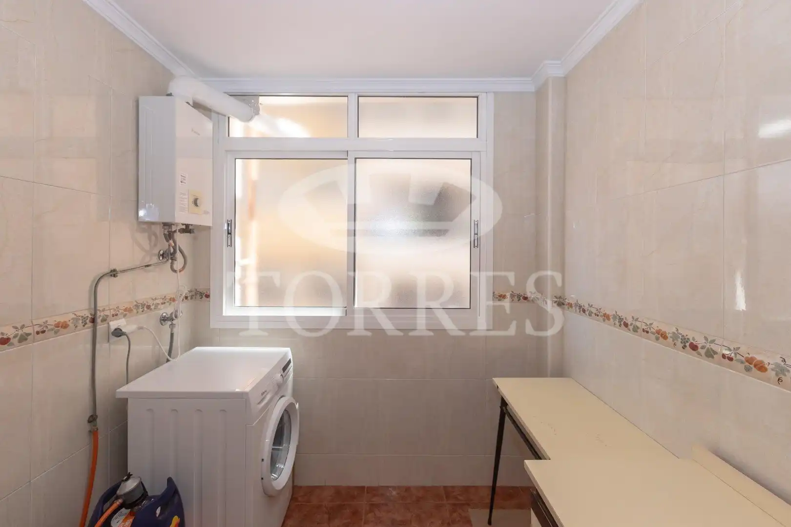 Piso en venta en AYALA, Parque Ayala - Jardín de la Abadía - Huelín