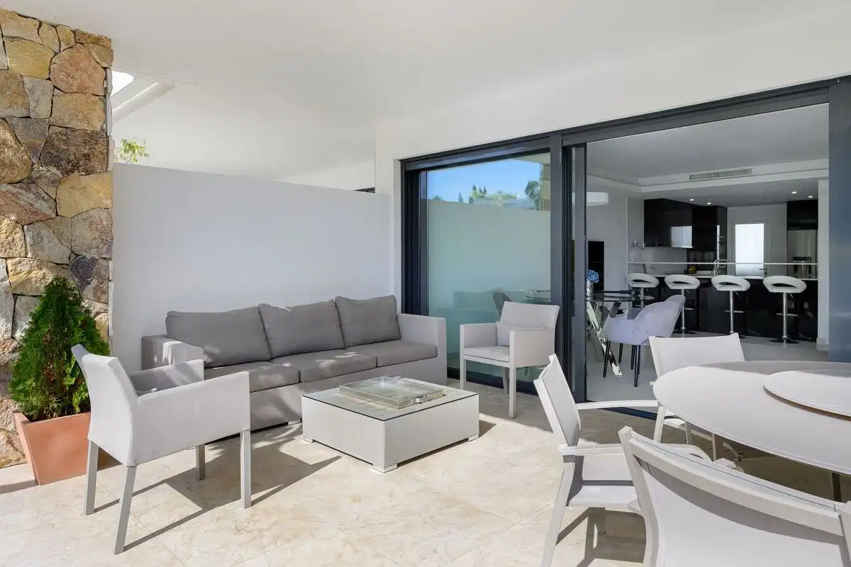 Terrassa de Casa o xalet en venda en Marbella amb Terrassa, Alarma i Piscina comunitària