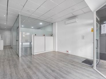 Gewerbefläche zum Verkauf in La Mata