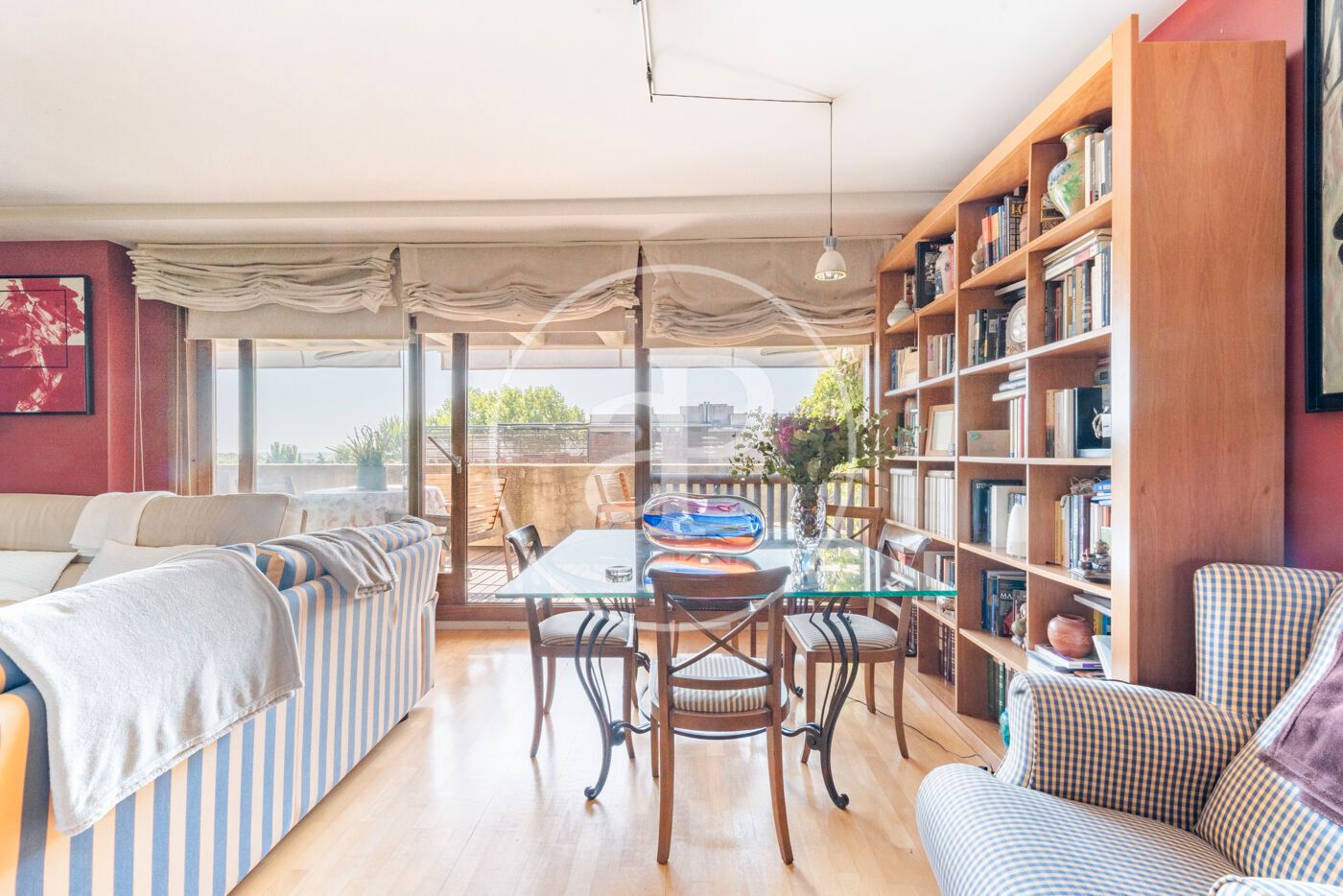Living room of Attic for sale in La Moraleja  with Air Conditioner, Heating and Private garden