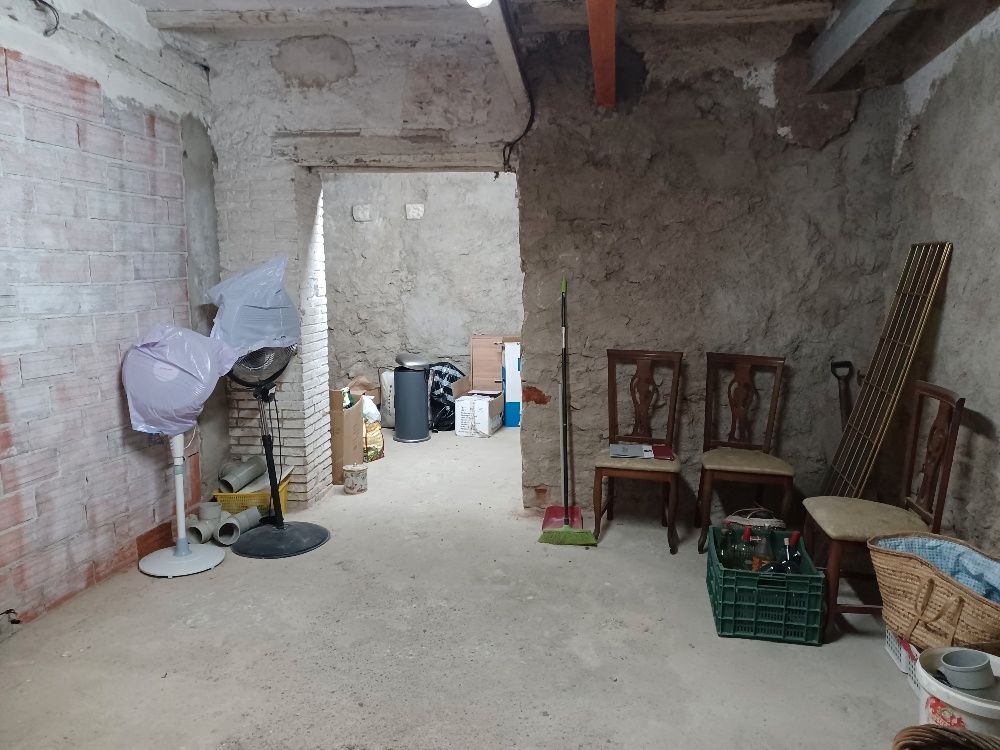 House or chalet for sale in Centre