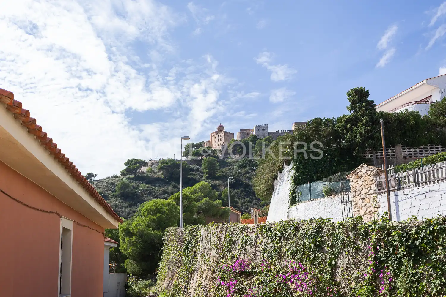 Vista exterior de Casa o xalet en venda en Cullera amb Aire condicionat, Calefacció i Jardí privat