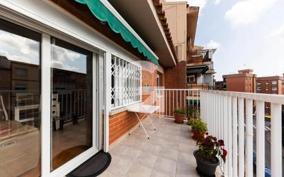 Balcony of Flat for sale in Gavà  with Air Conditioner, Oven and TV