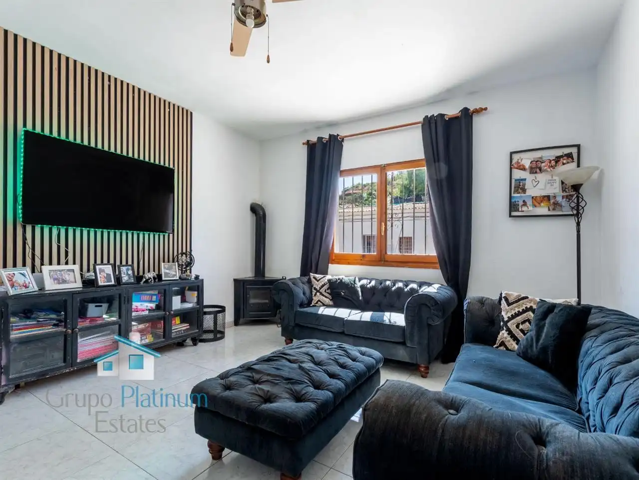 Living room of Houses for sale in Cuevas del Almanzora  with Air Conditioner