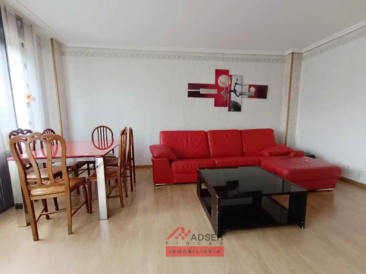 Living room of Flat for rent in  Logroño  with Heating, Private garden and Parquet flooring