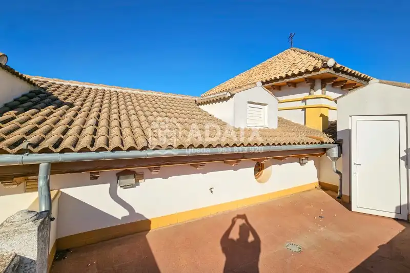 Außenansicht von Haus oder Chalet zum Verkauf in Úbeda mit Terrasse, Abstellraum und Balkon