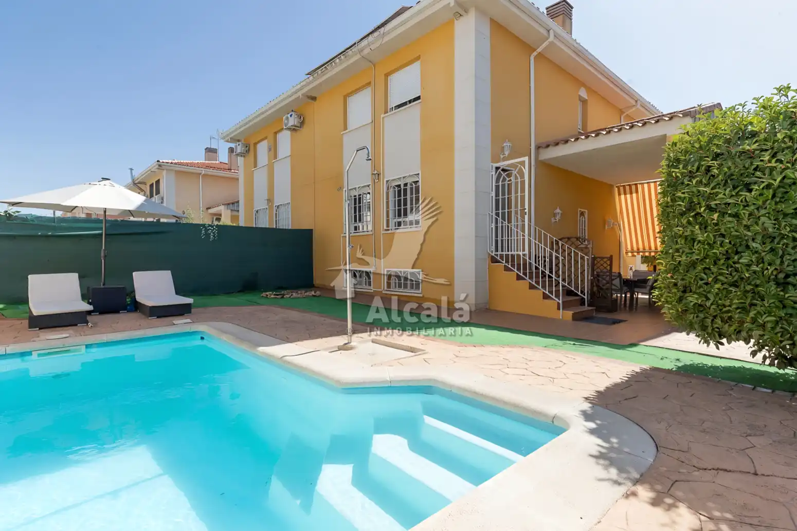 Casa aparellada amb piscina en venda a Torrejón del Rey, imagen 52
