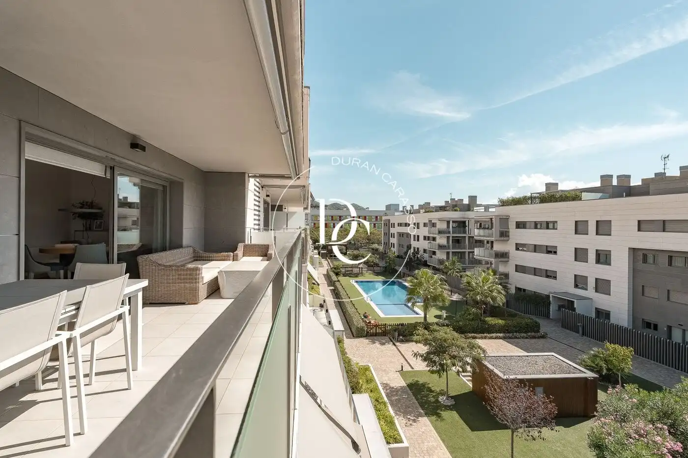 Wohnung mit Terrasse zum Verkauf in Carrer de Lola Anglada