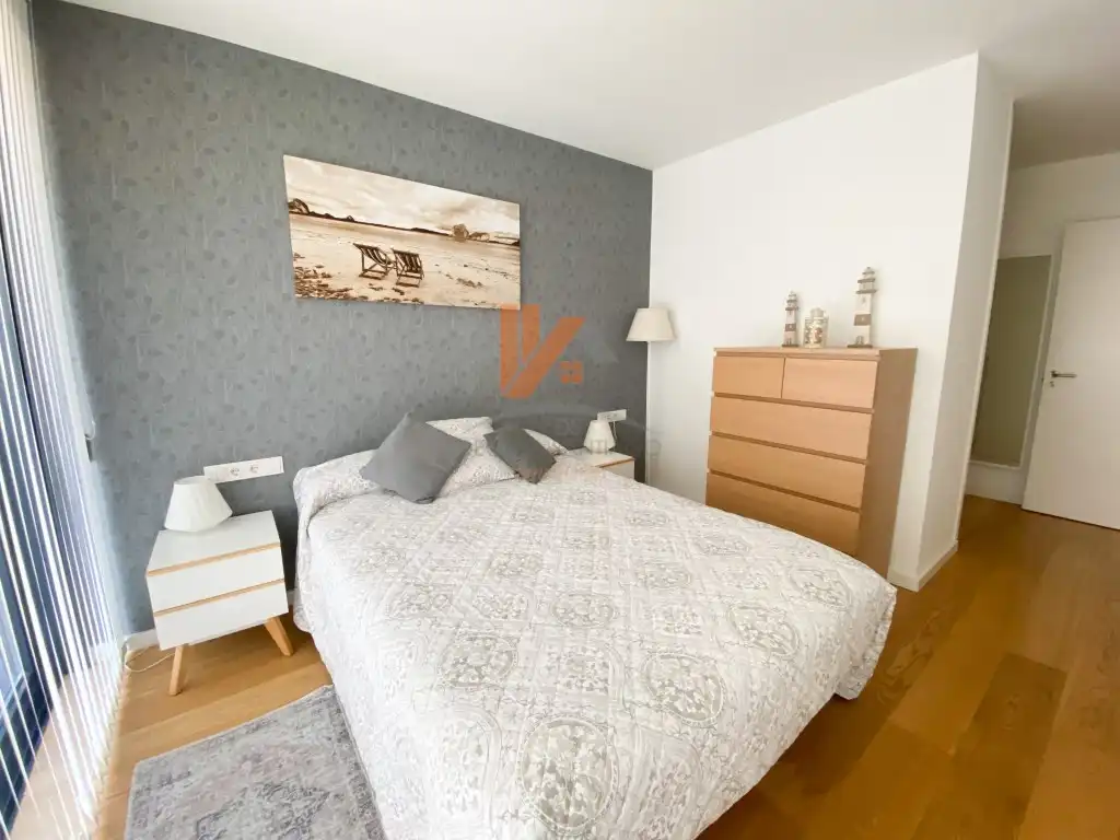 Bedroom of Duplexes for rent in Santiago de Compostela   with Furnished