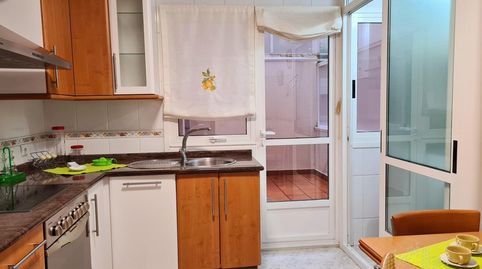 Foto 4 de Piso en venta en Pardiñeiros, O Milladoiro, Ames