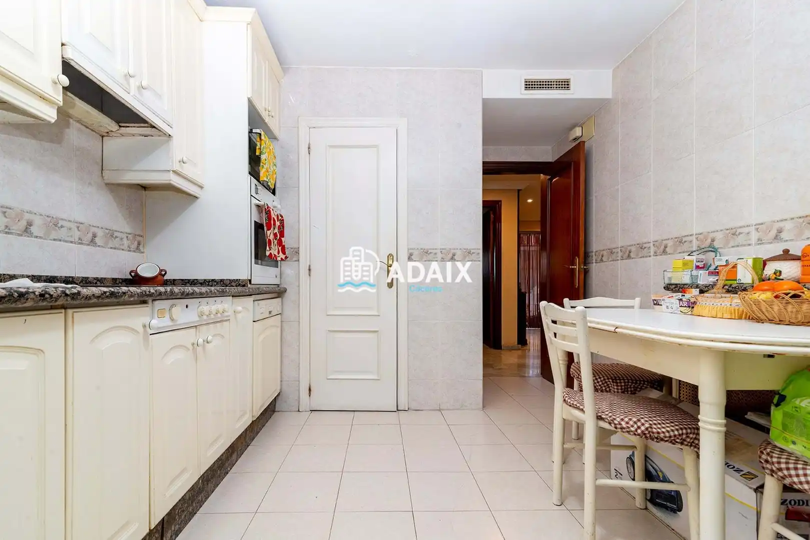 Chalet con terraza en venta en C/ ESCORPIO, imagen 14