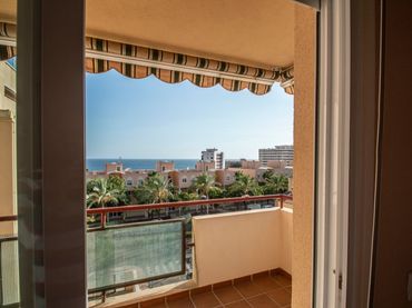 Piso con ascensor en venta en Avenida CARLOS III