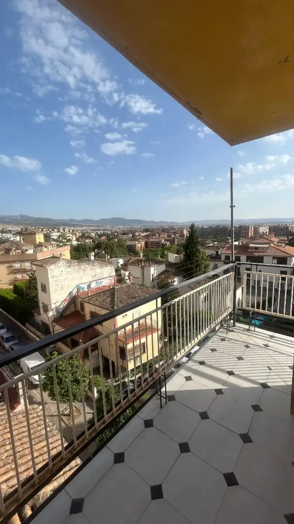 Balcony of Flat for rent in Granada  with Air Conditioner, Furnished and Washing machine