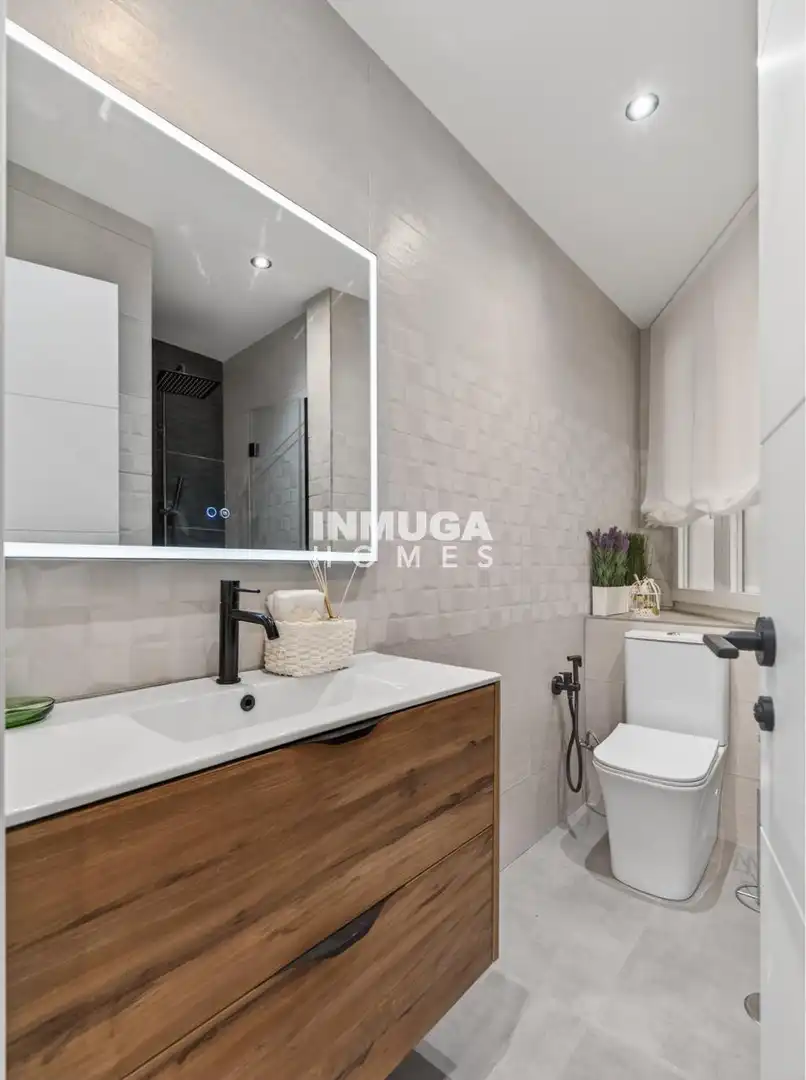Baño de Piso en venta en Madrid con Aire acondicionado, Calefacción y Terraza