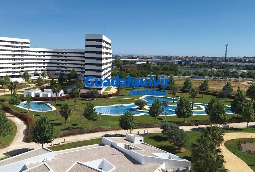Jardí de Pis en venda en  Sevilla Capital amb Jardí privat, Terrassa i Traster
