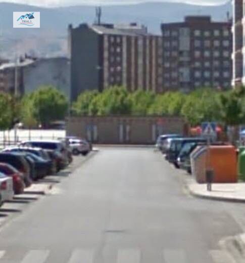 Aparcament de Pis en venda en Ponferrada amb Balcó