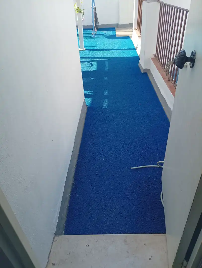 Houses for sale in Sevilla  with Air Conditioner, Private garden and Parquet flooring