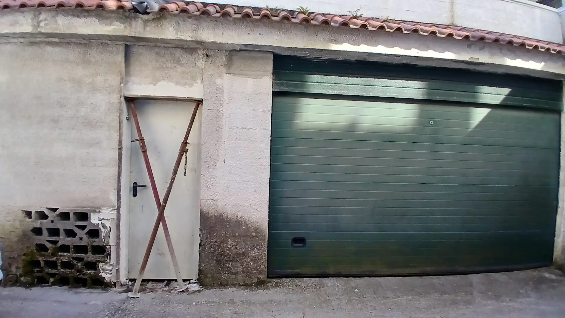 Garaje de alquiler en Rúa dos Pazos, Nigrán centro