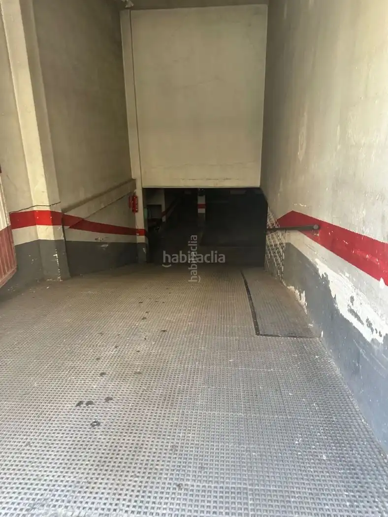 Individuel à louer à Calle Poniente San Gerardo 5, imagen 3