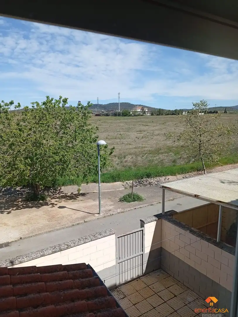 Piso en venta en Cáceres Capital con Balcón