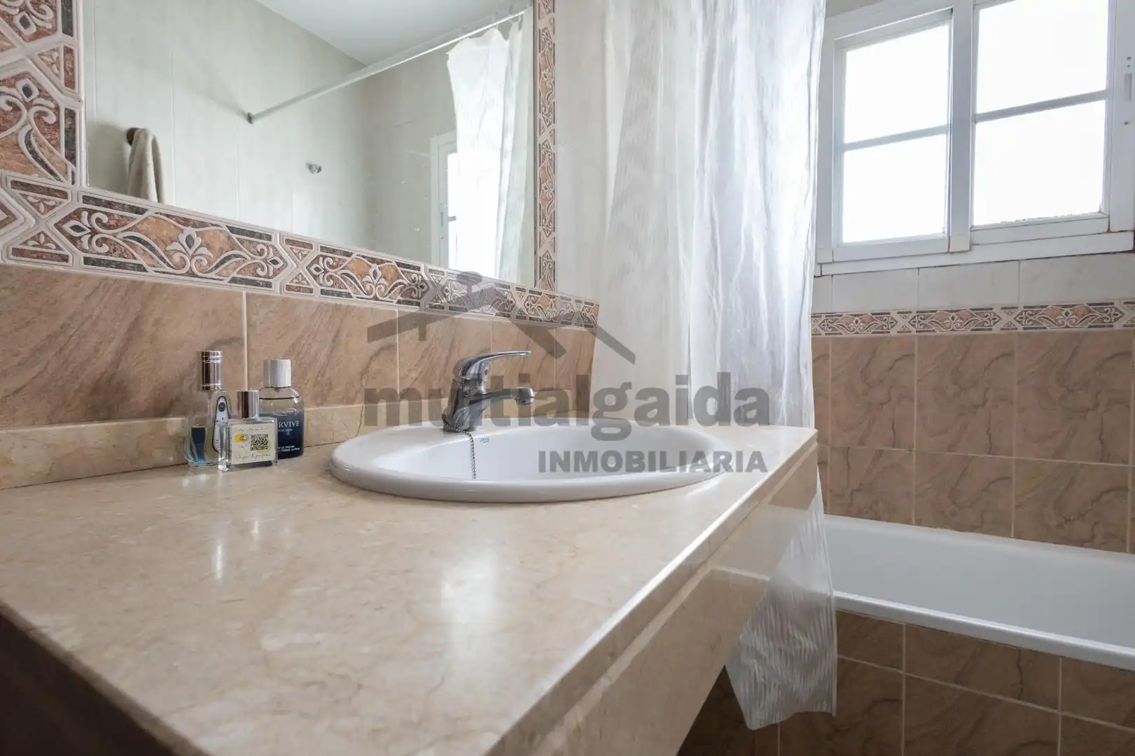 Bany de Casa o xalet en venda en Sanlúcar de Barrameda amb Jardí privat, Terrassa i Traster