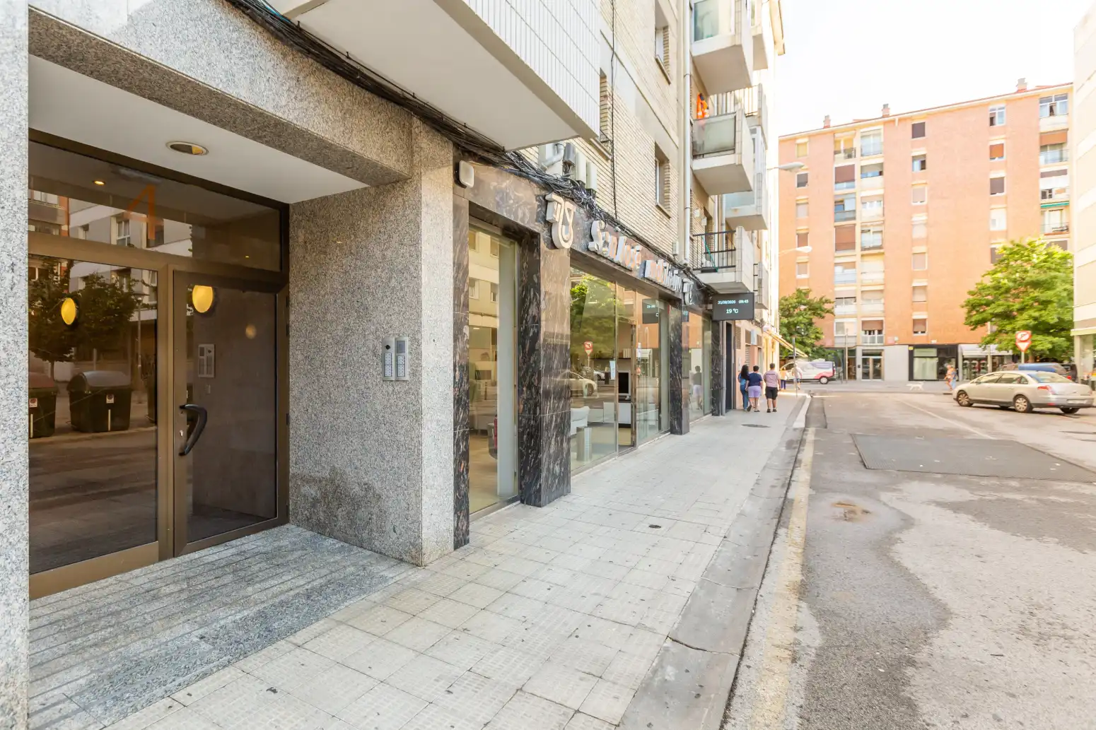 Außenansicht von Wohnung zum Verkauf in  Pamplona / Iruña mit Heizung und Balkon
