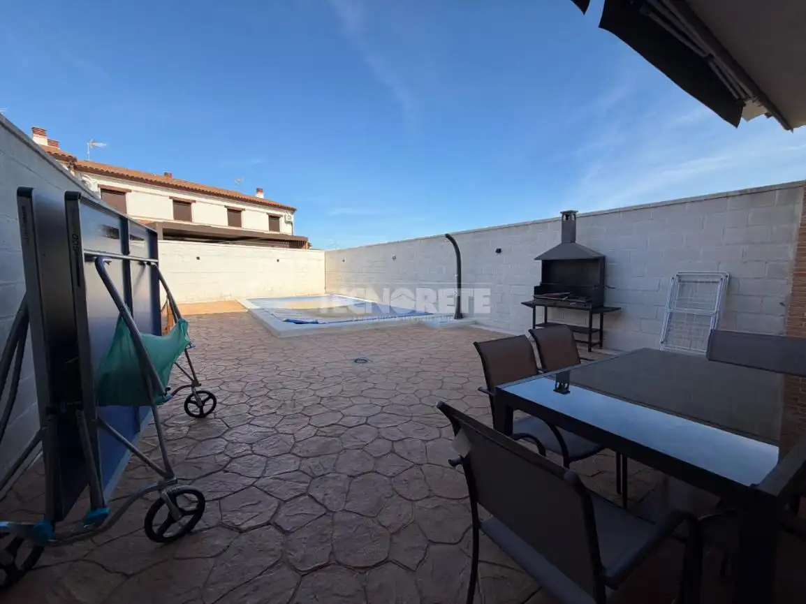 Terrace of Detached homes for sale in Alcaudete de la Jara  with Air Conditioner, Private garden and Swimming Pool