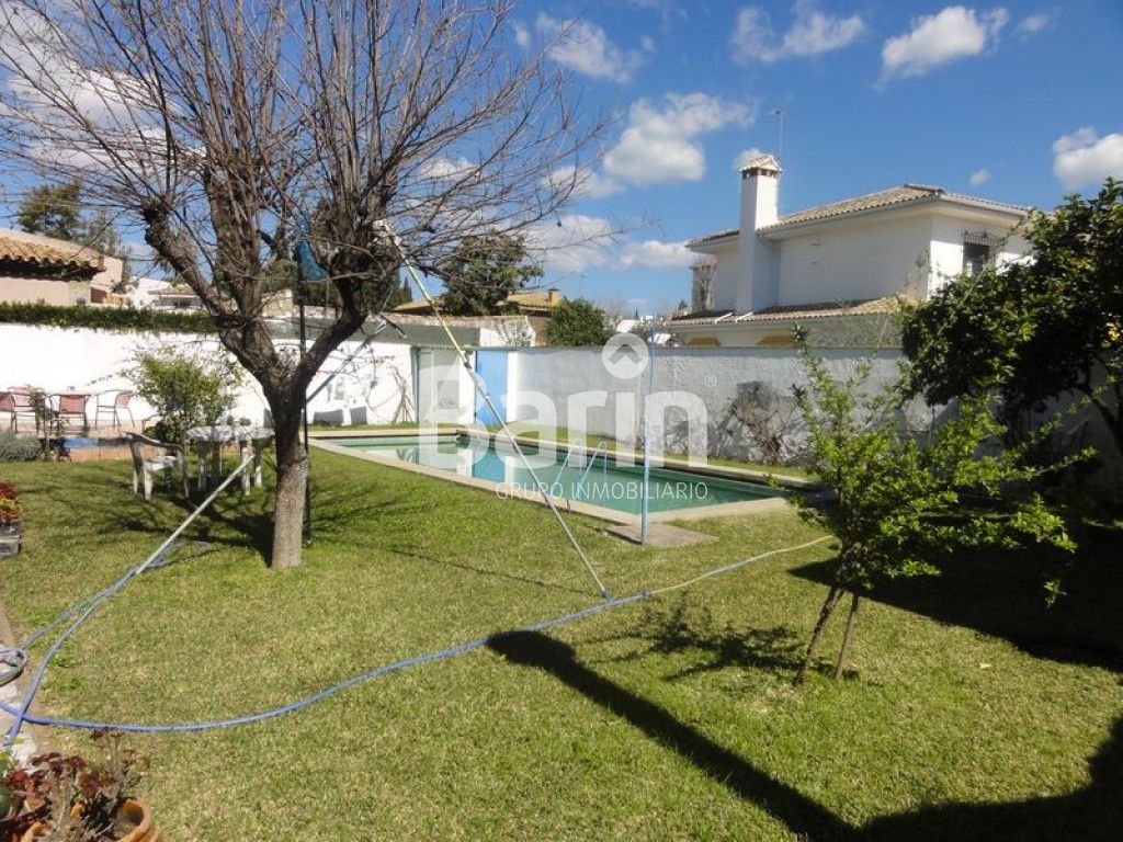 Garden of House or chalet for sale in  Córdoba Capital  with Air Conditioner, Heating and Private garden