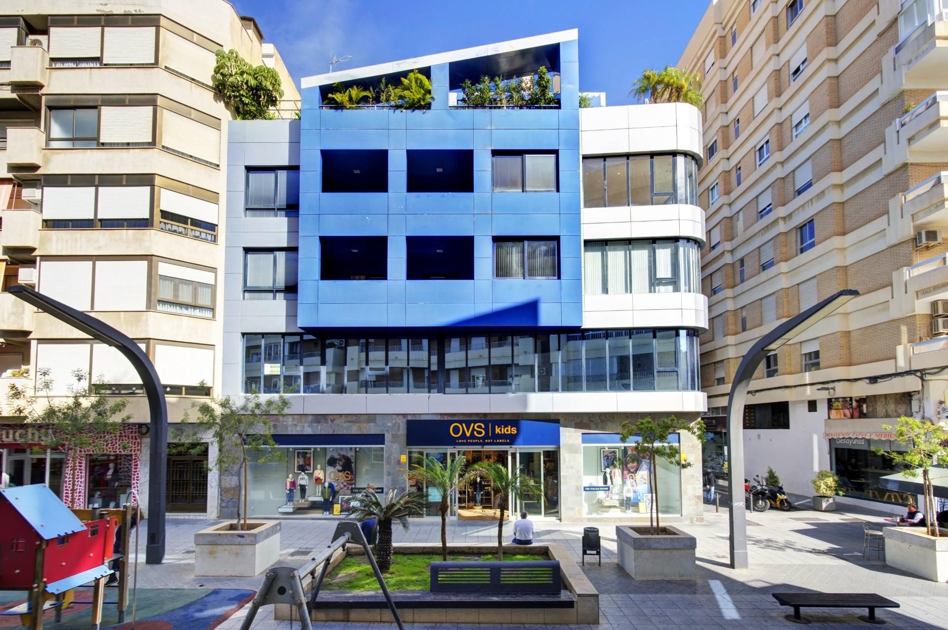 Exterior view of Flat for sale in Motril  with Air Conditioner and Terrace