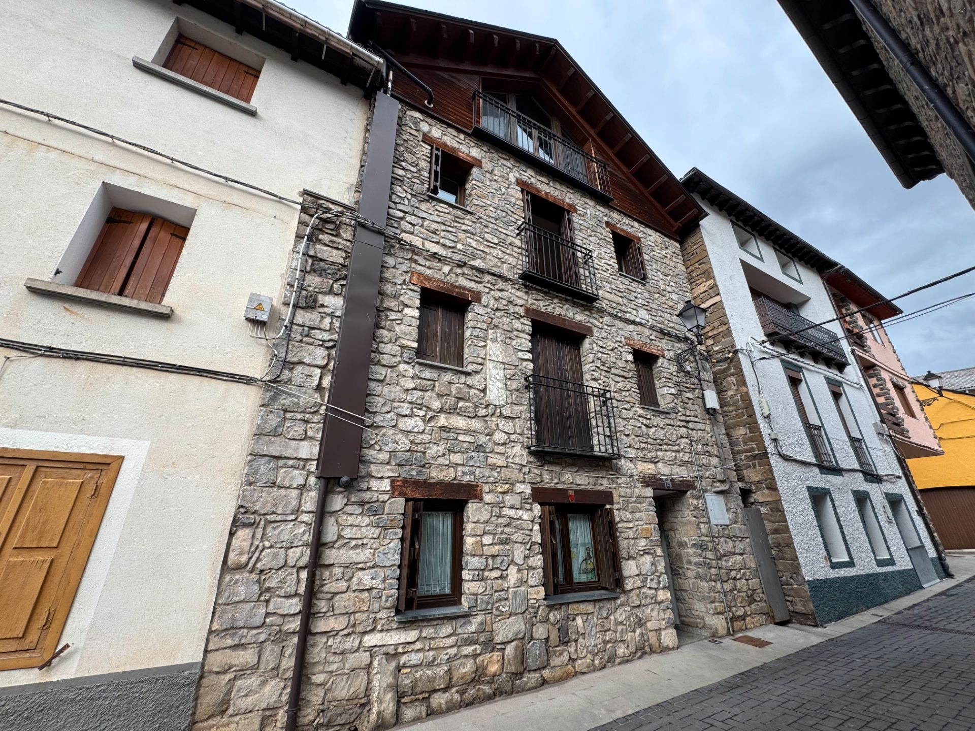 Exterior view of Apartment for sale in Villanúa  with Heating, Parquet flooring and Furnished