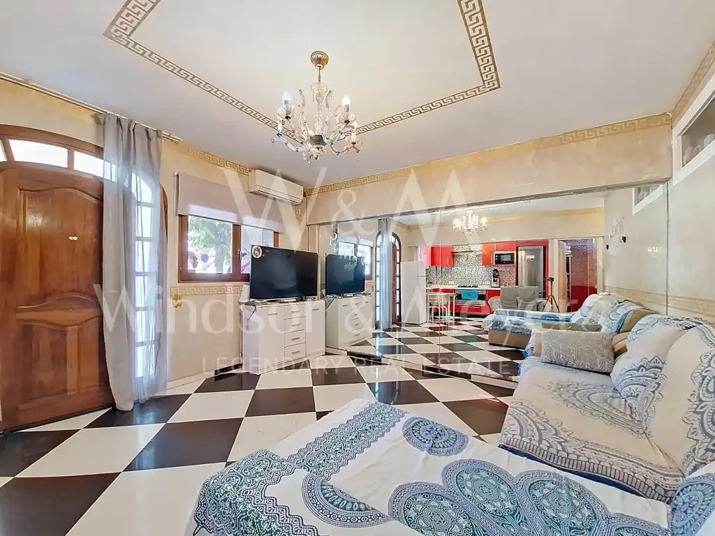 Sala d'estar de Pis en venda en Eivissa amb Moblat i Forn