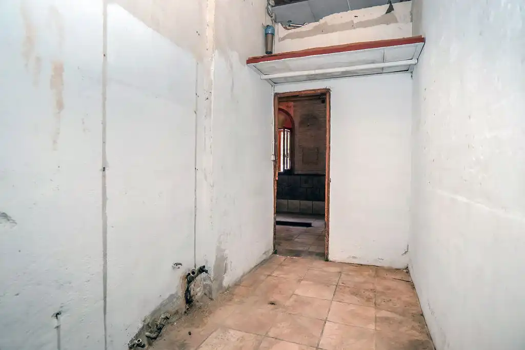 Business premises for sale in C/ Poeta Vicente Medina, imagen 8