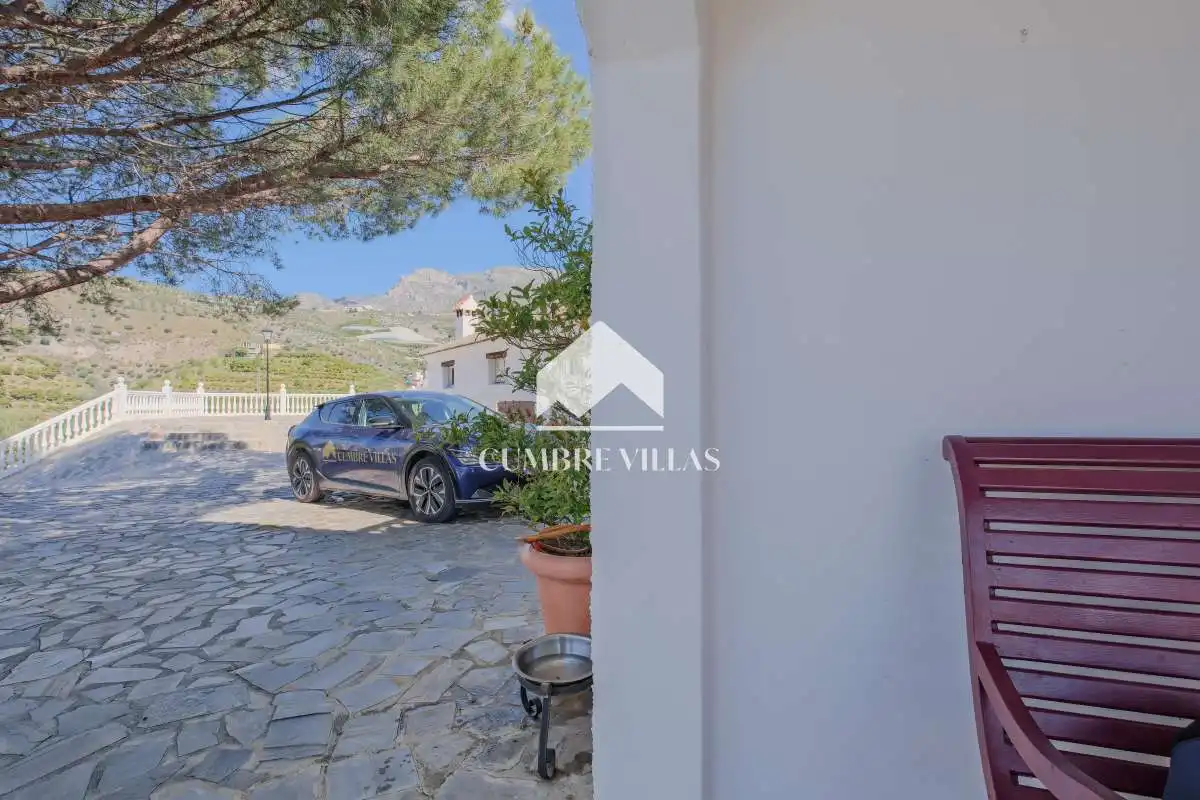 Casa rústica amb jardí en venda a Ítrabo, imagen 8