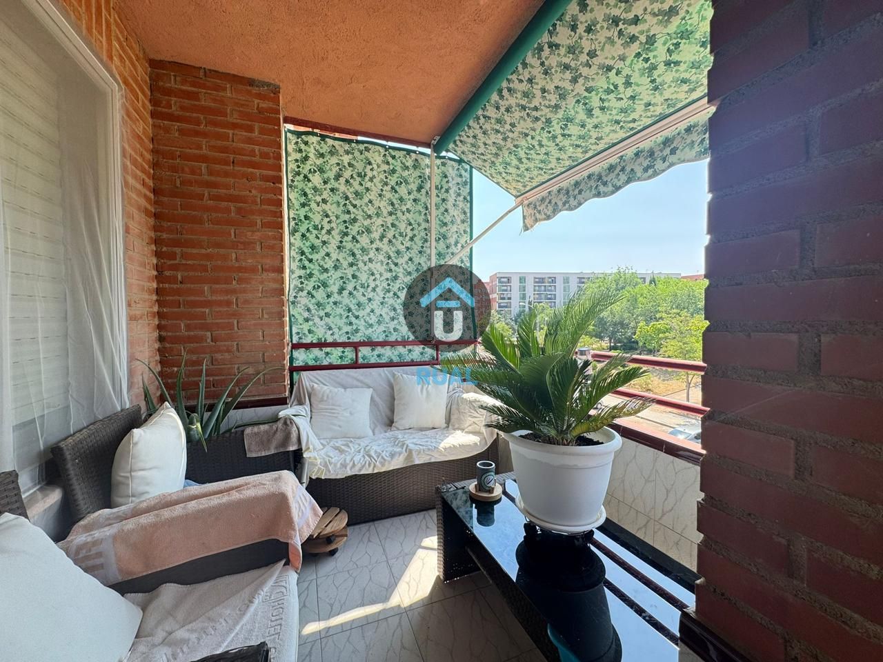 Balcony of Flat for sale in  Toledo Capital  with Air Conditioner, Terrace and Furnished