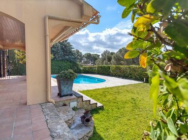 Villa avec piscine à vendre à Illa Negre