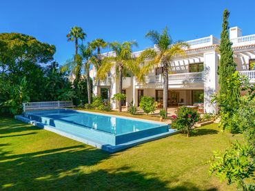 Casa con piscina in vendita a Benamara - Atalaya