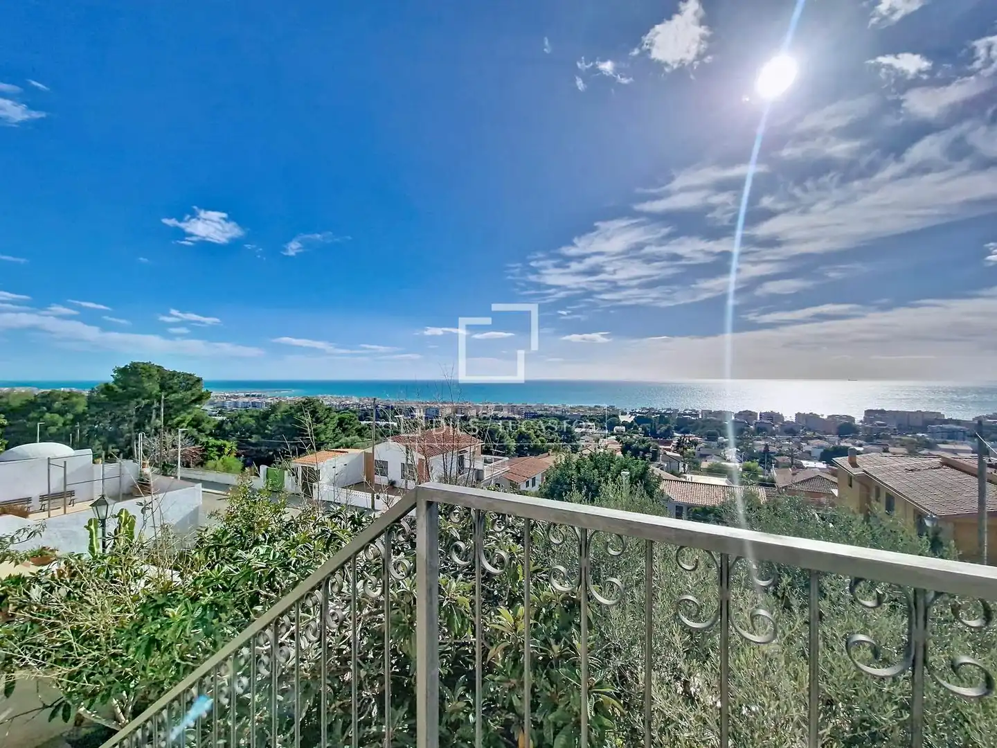 Vista exterior de Casa o xalet en venda en Calafell amb Jardí privat, Terrassa i Traster