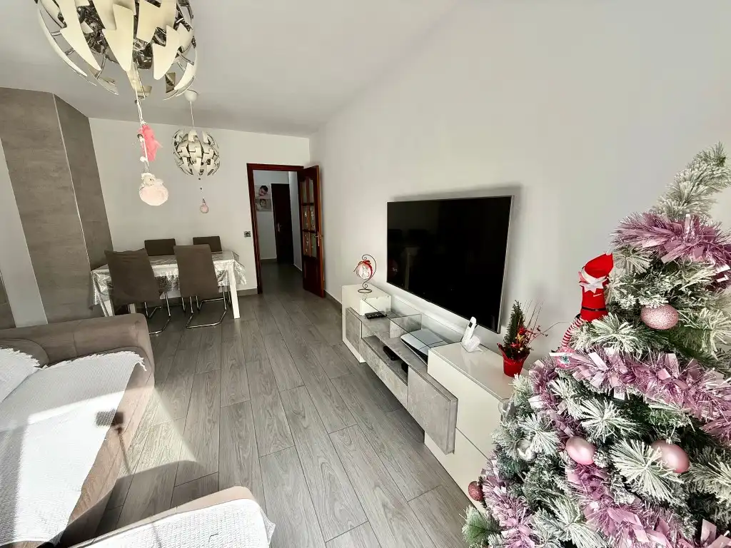 Wohnzimmer von Maisonette zum Verkauf in Cádiz mit Balkon