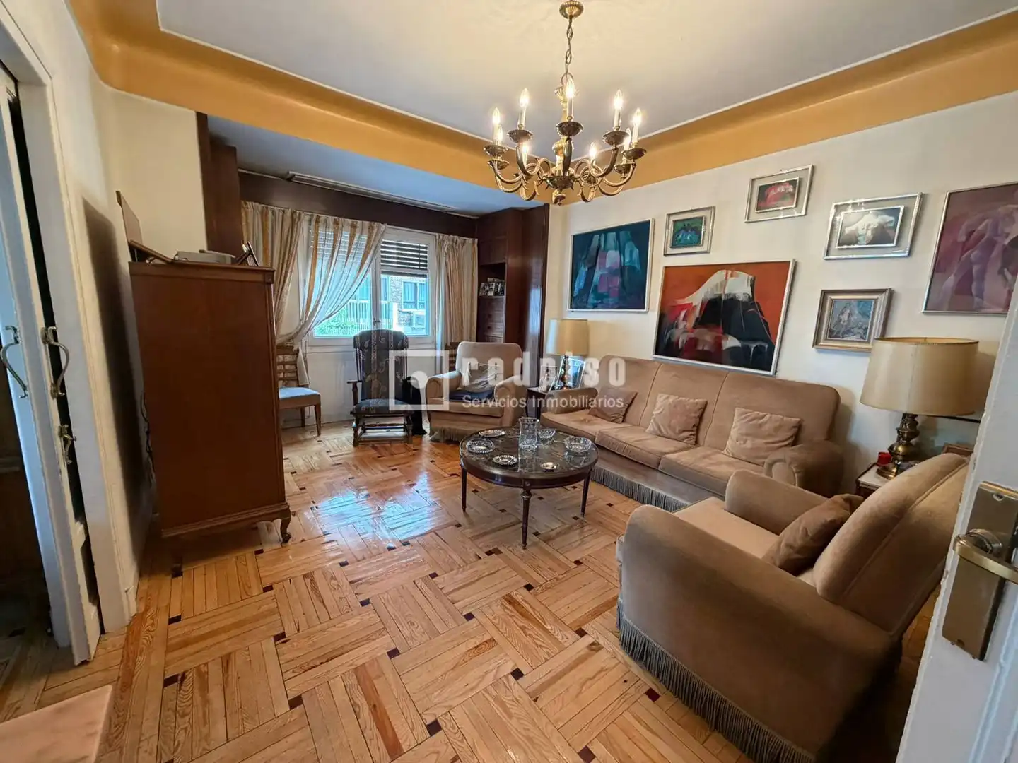 Sala de estar de Piso en venta en Madrid con Calefacción, Parquet y Terraza