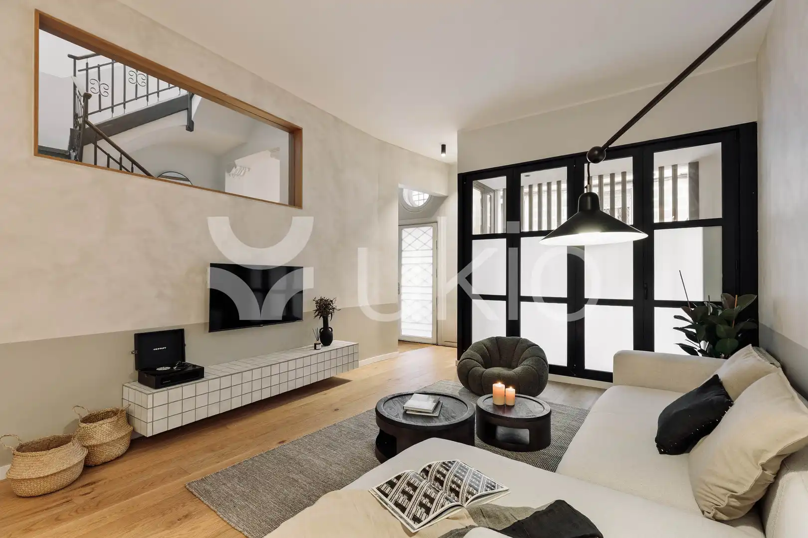 Sala de estar de Apartamento de alquiler en Barcelona con Aire acondicionado, Calefacción y Terraza