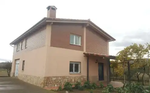 Xalet amb jardí en venda a Diseminado Lardero
