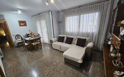 Exterior view of Flat for sale in Sabadell  with Air Conditioner, Heating and Balcony