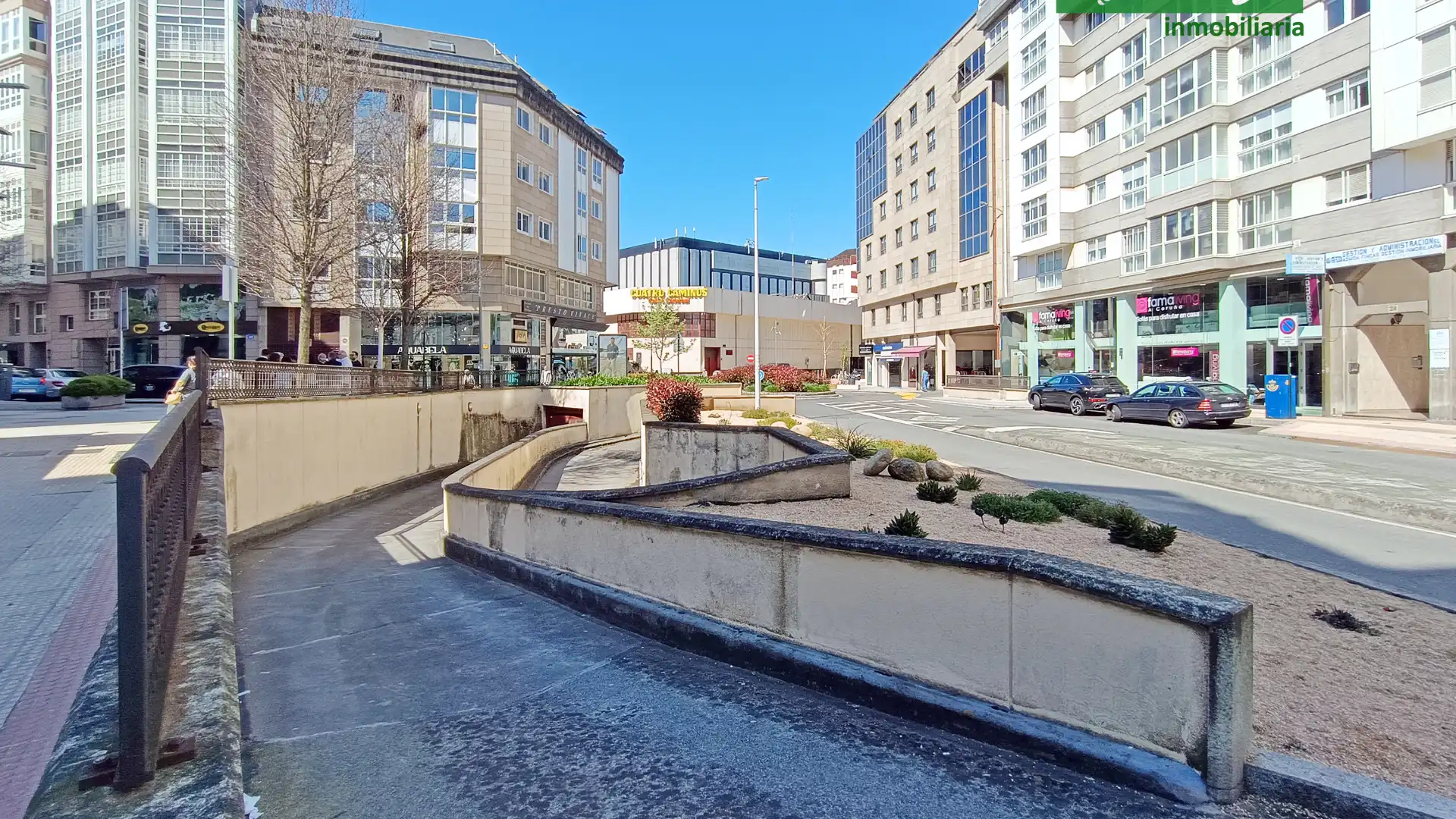 Vista exterior de Garaje de alquiler en A Coruña Capital 