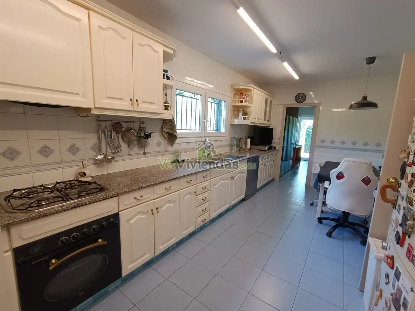 Houses for sale in Begues