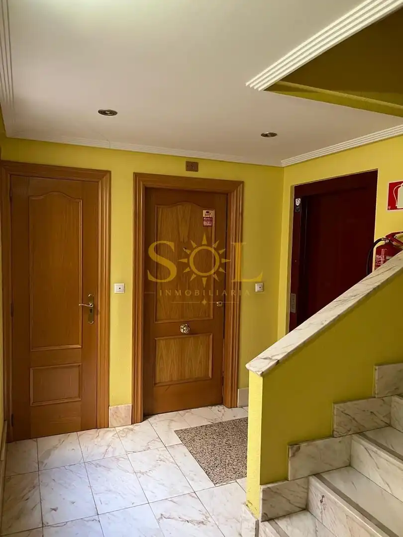 Piso en venta en León Capital  con Calefacción, Parquet y TV