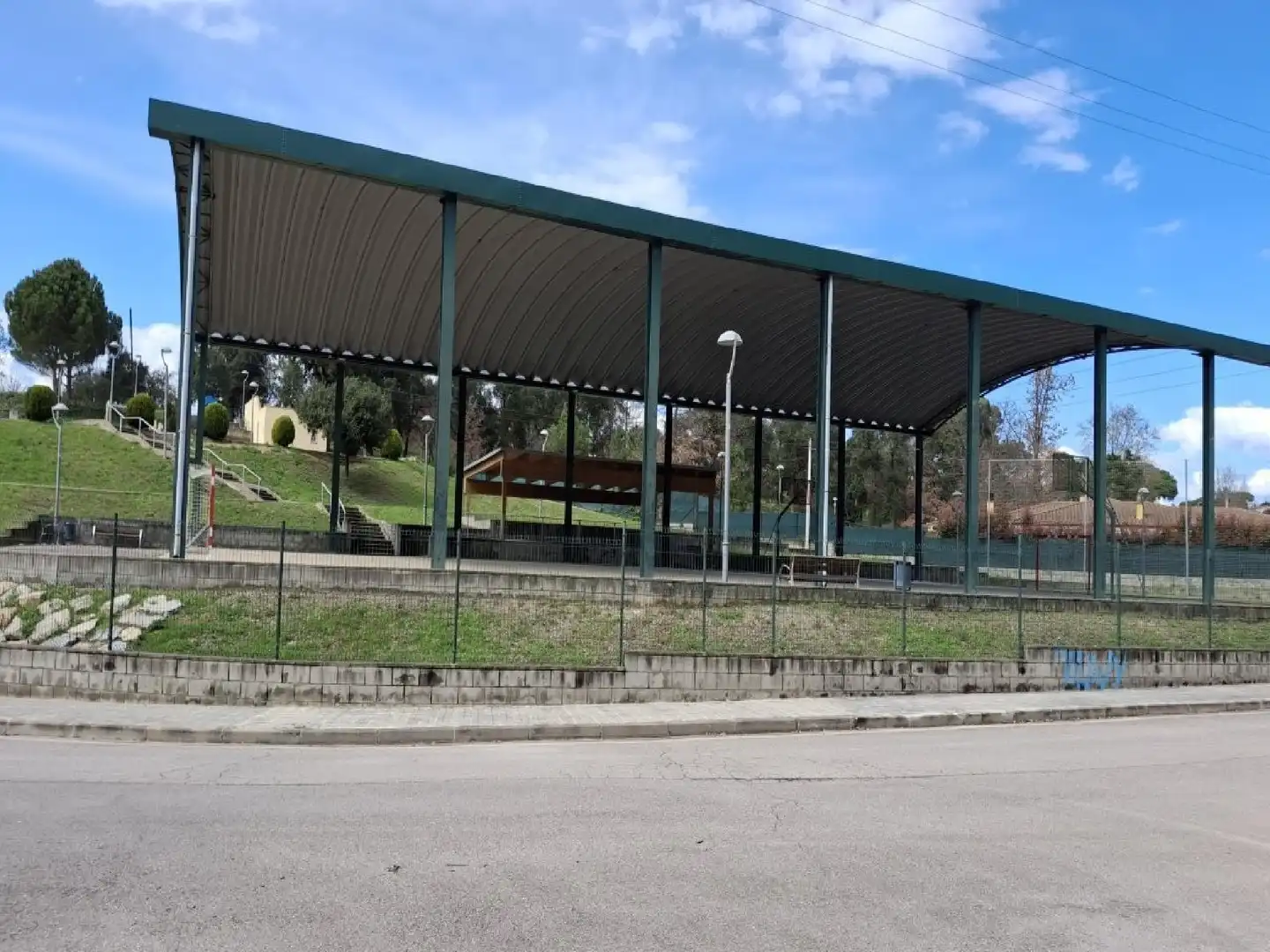 Vista exterior de Dúplex en venda en Sils amb Terrassa