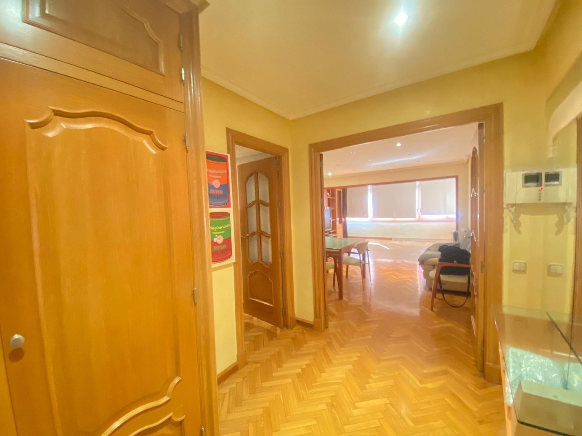 Flat for sale in San Mateo