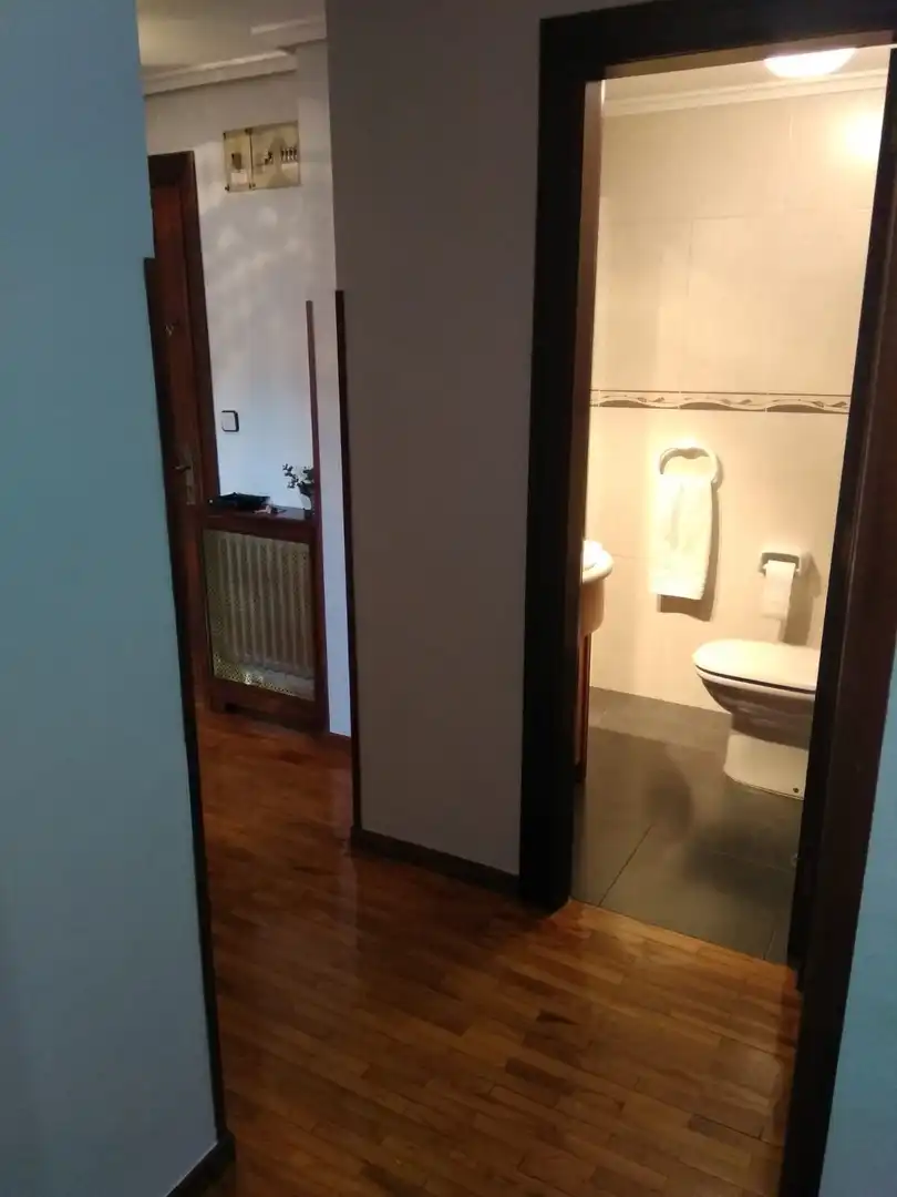 Wohnung zur Miete in Calle Uría, 40, Salesas - Foncalada - Campoamor