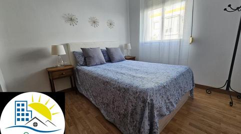 Foto 2 de Piso de alquiler en Ronda de Los Viñedos, El Retiro - La Vid, Jerez de la Frontera